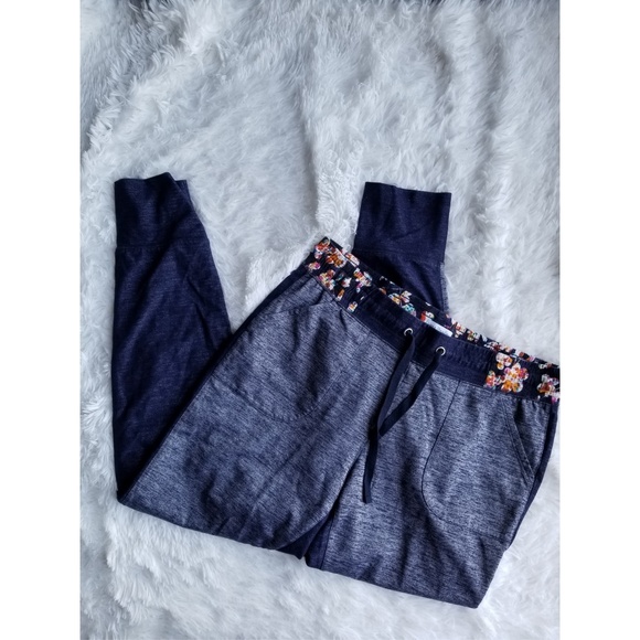 Vera Bradley Pants - Vera Bradley joggers